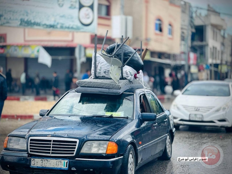 صور- غارات إسرائيلية مكثفة تدفع بسكان شرق رفح للنزوح نحو الغرب