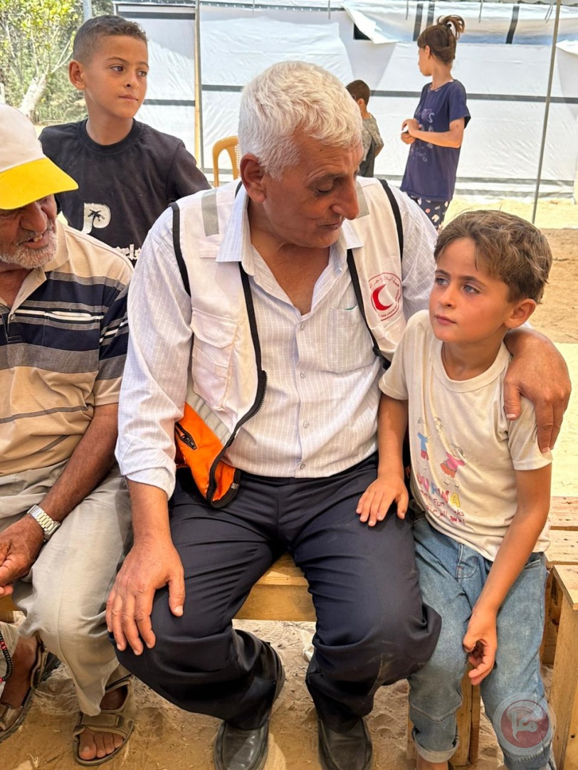 جمعية الهلال الأحمر تفتتح مخيما لذوي الإعاقة في دير البلح