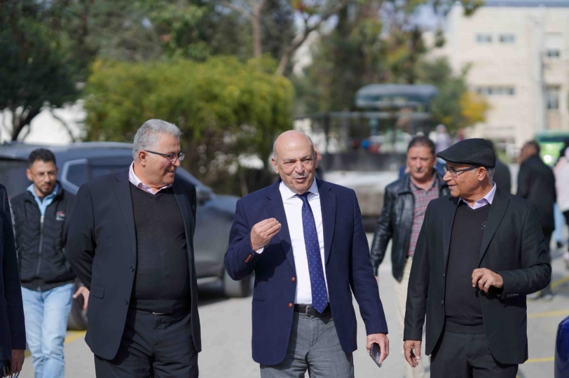 في زيارة رسمية بحضور وزير القدس: جامعة القدس ووزارة السياحة تتباحثان توحيد العمل في مجال الآثار