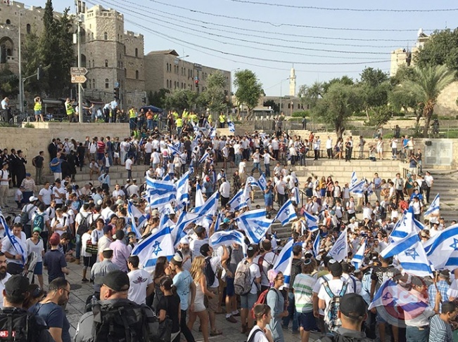 صحيفة: مستوطنون يقررون إعادة &quot;مسيرة الأعلام&quot; في القدس الخميس القادم