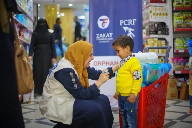 نشطاء حول العالم يطلقون حملات لتوجيه أموال زكاة الفطر لدعم الفلسطينيين