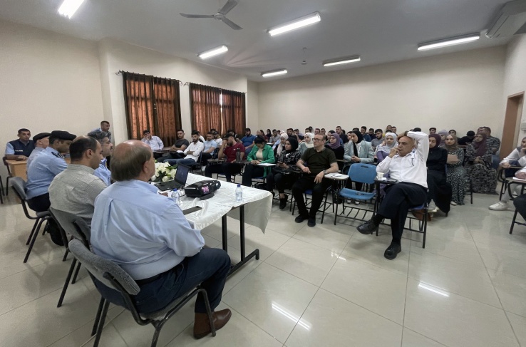 الجامعة العربية الأمريكية تنظم محاضرة حول الجرائم الالكترونية لطلبة كلية العلوم الإدارية والمالية