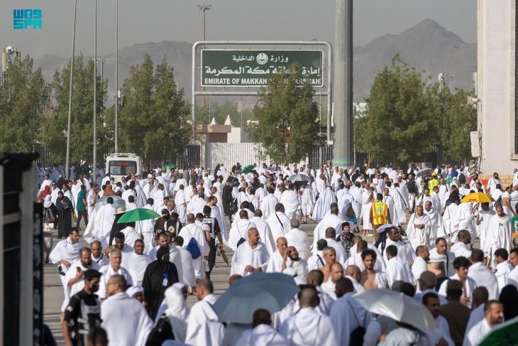 مكة- أكثر من مليون مصل بالحرمين الشريفين