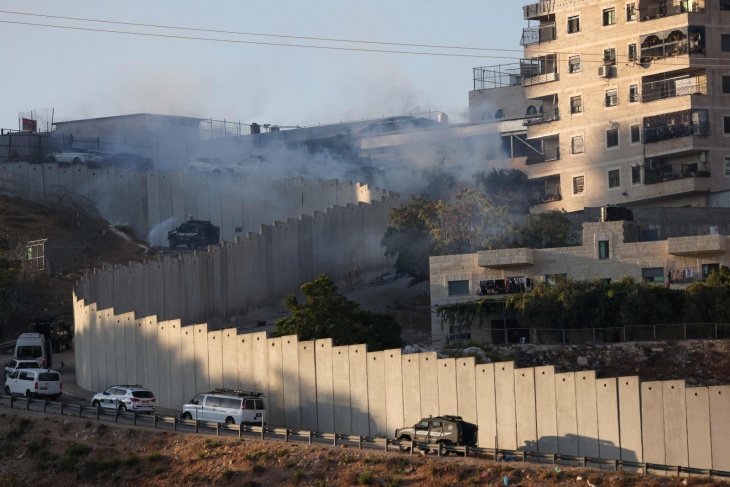 توصية بتحويل احتلال اسرائيل لفلسطين إلى محكمة العدل الدولية