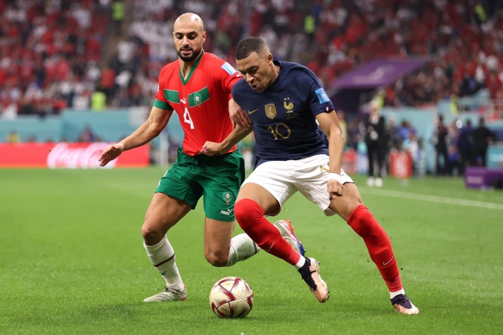 فرنسا تفوز على المغرب وتتأهل إلى نهائي كأس العالم