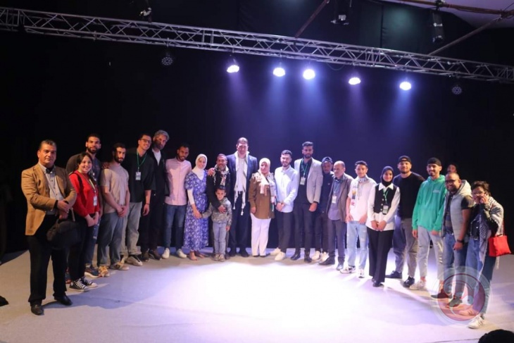 فريق مسرح الجامعة العربية الأمريكية يختتم مشاركته في المهرجان الدولي للمنودراما في تونس