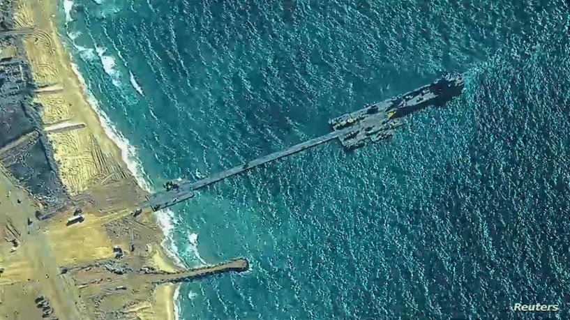 Strong waves lead to the separation of parts of the American floating pier in Gaza
