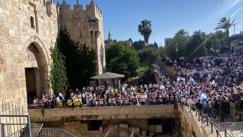 اللجنة الرئاسية لشؤون الكنائس: مسيرة الأعلام في القدس اعتداء سافر على حقوق المسلمين والمسيحيين ومقدساتهم