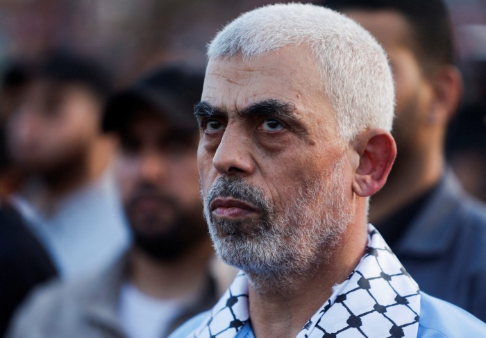 Hamas: Sinwar is able to hide and a very small circle knows his location