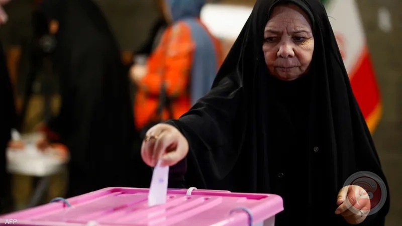 إيران تجري جولة ثانية من انتخابات الرئاسة