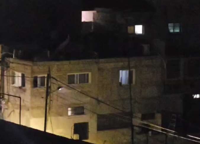 The occupation forces target a house in Jenin with Energa shells