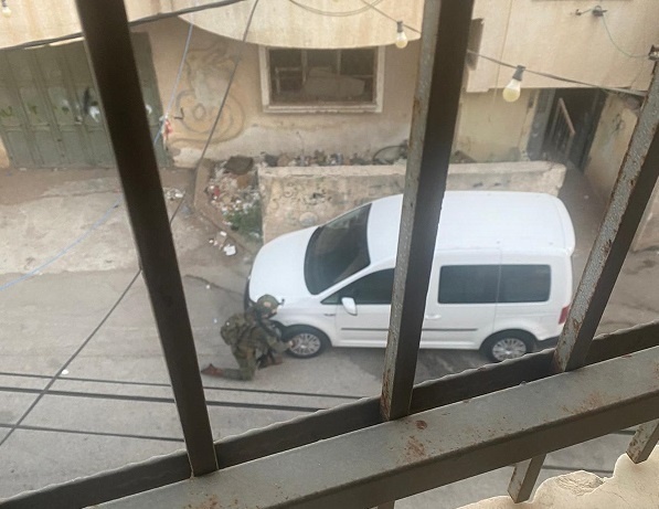 The occupation launches a campaign of raids and arrests in the town of Habla, south of Qalqilya