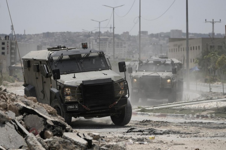 A young man dies of wounds he sustained from the occupation forces’ bullets a month ago in Jenin