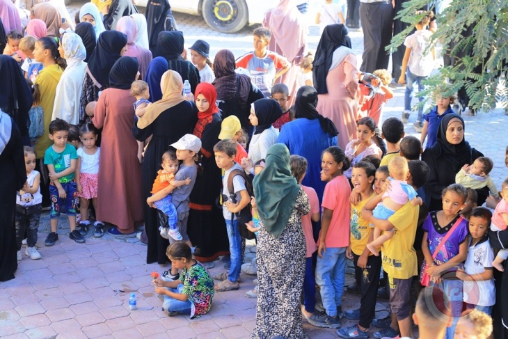 الهلال الأحمر الفلسطيني ينجح في تطعيم أكثر من 10 آلاف طفل بخان يونس في يوم تاريخي (صور)