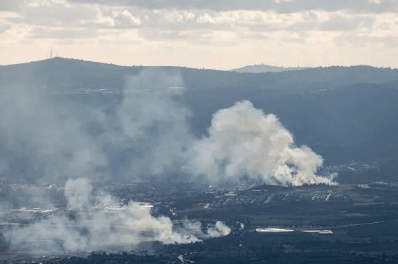 Israel closes beaches, restricts gatherings, schools in north