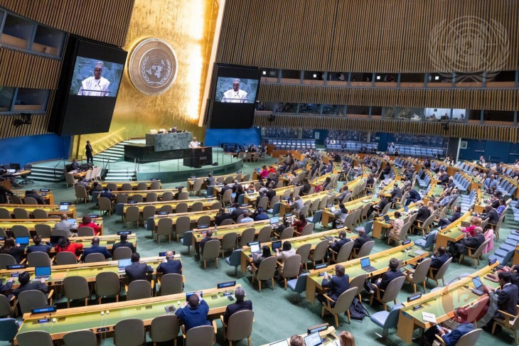 The United Nations General Assembly continues its work with the participation of the President