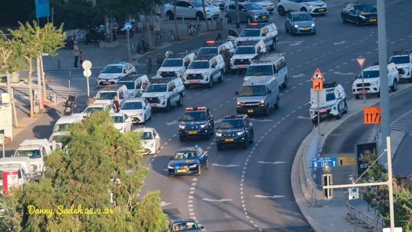 يجري مشاورات.. موكب نتنياهو يصل وزارة الجيش خلال إطلاق صافرات الإنذار