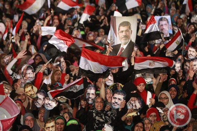 تحالف مؤيد لمرسي يدعو الى مظاهرات يوم الجمعة ضد الجيش