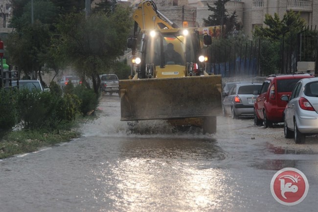 الدفاع المدني يرفع الجاهزية والشرطة تحذر