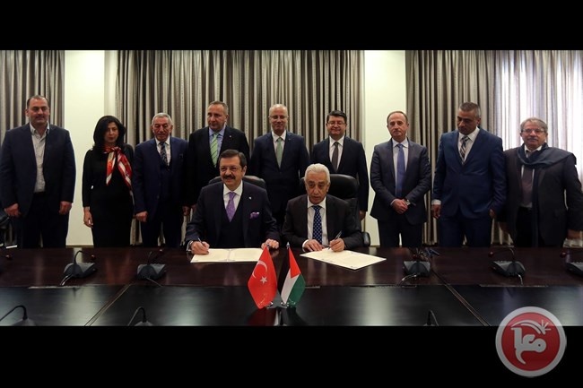 اتحاد الغرف الفلسطيني ونظيره التركي يوقعان اتفاقية جنين