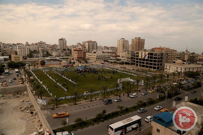 أطول جدارية فلسطينية بيوم الأرض