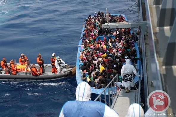 غرق مئات المهاجرين قبالة سواحل صقلية