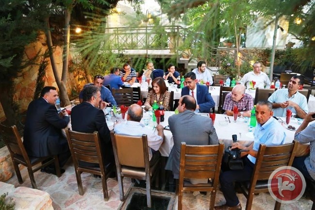 بحضور عساف وابو بكر- نقابة اطباء بيت لحم تنظم افطارا للصحفيين
