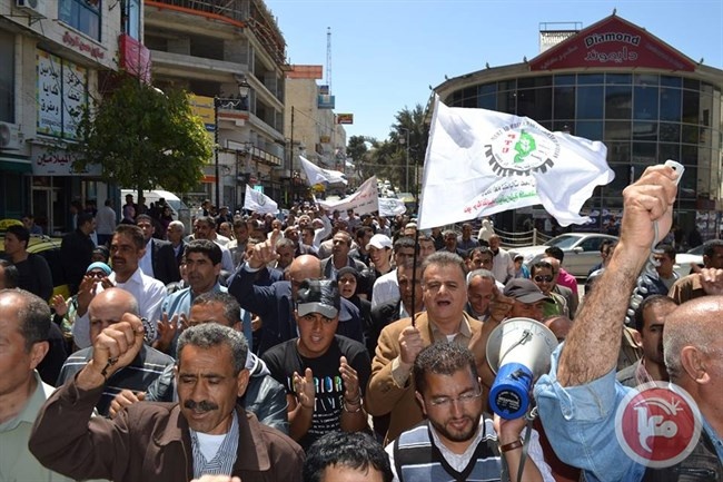 الاتحاد العام لنقابات عمال فلسطين يقرر مقاضاة وزير العمل