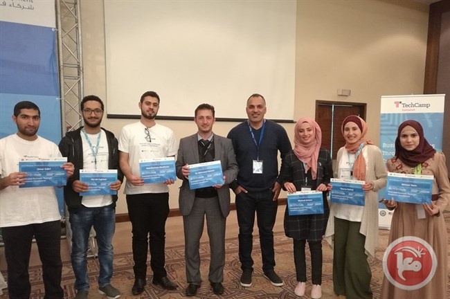 &quot;خضوري&quot; تحصد المركز الأول في مسابقة &quot;TechCamp&quot;