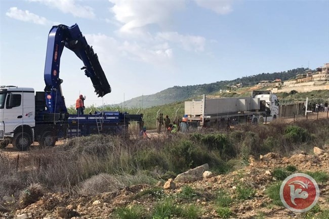 الاحتلال يباشر ببناء الجدار على حدود لبنان